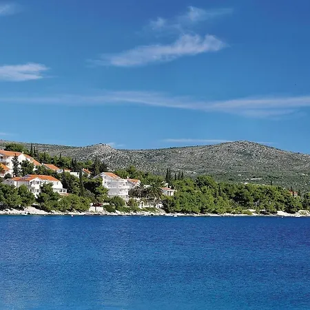 One-bedroom In Apartment *